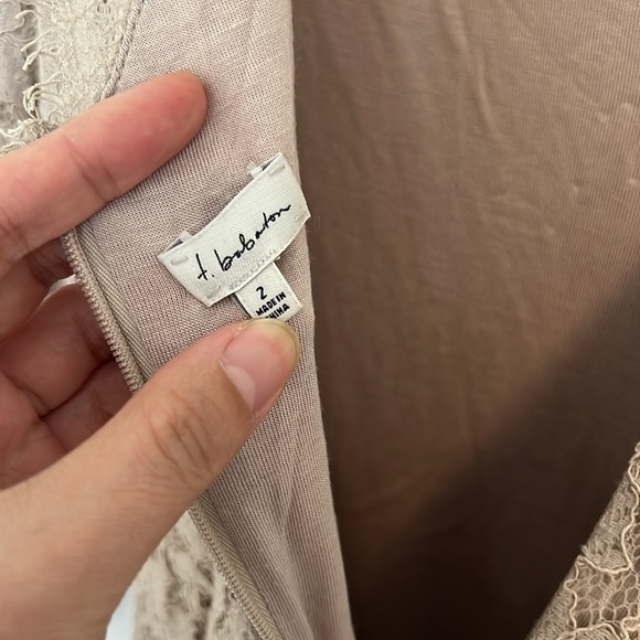 Aritzia lace dress - Picture 3 of 4